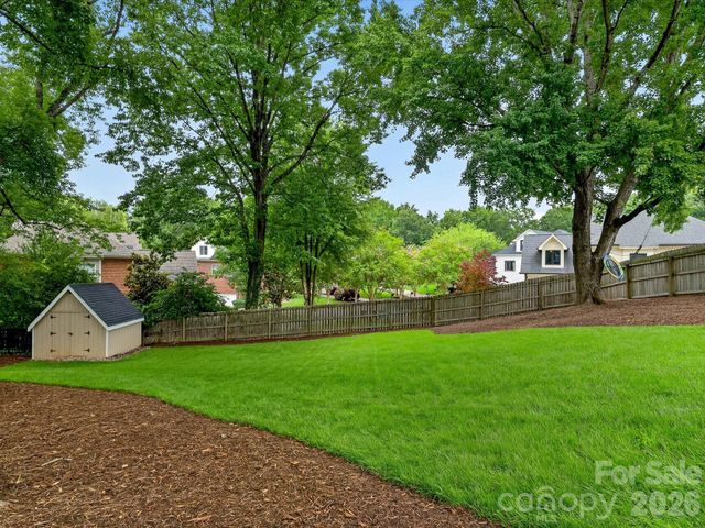 7531 Whistlestop Road, Charlotte, NC 28210