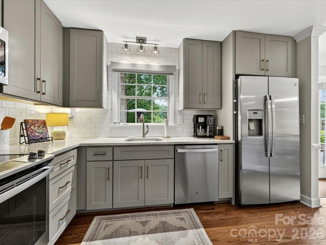 7531 Whistlestop Road, Charlotte, NC 28210