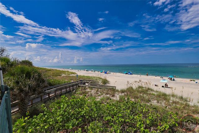 5042 LINDA STREET A, Venice, FL 34293