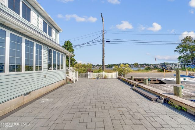 1 Tudor Avenue, Pine Beach, NJ 08741