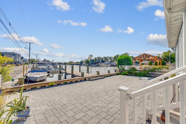 1 Tudor Avenue, Pine Beach, NJ 08741