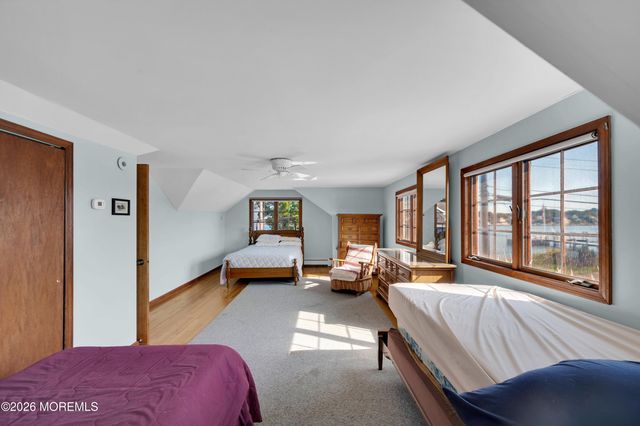 1 Tudor Avenue, Pine Beach, NJ 08741
