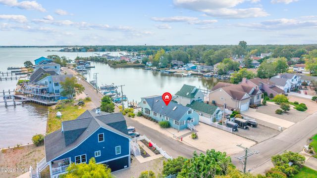 1 Tudor Avenue, Pine Beach, NJ 08741