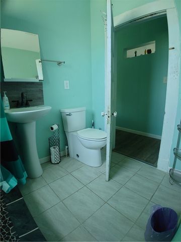 303 Elm St, Portland, TX 78374