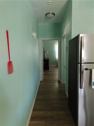 303 Elm St, Portland, TX 78374