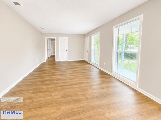 503 Myrtle Lane, Hinesville, GA 31313