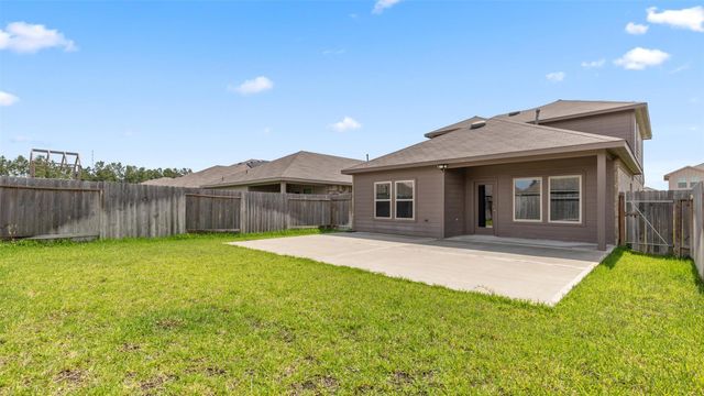 14040 Thunder Pines Drive, Conroe, TX 77302