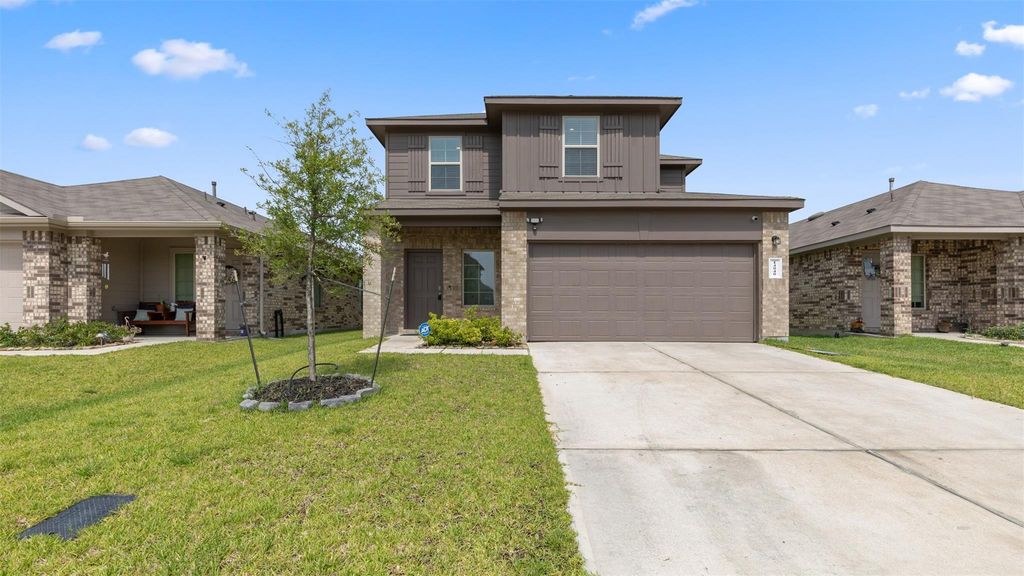 14040 Thunder Pines Drive, Conroe, TX 77302