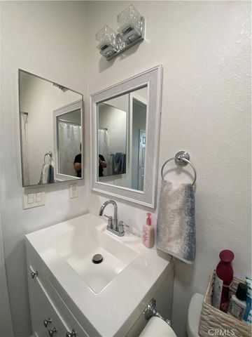 39674 Baldi Court, Cherry Valley, CA 92223