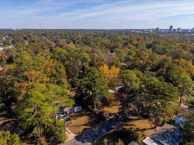 1707 Hall Road, Tallahassee, FL 32303