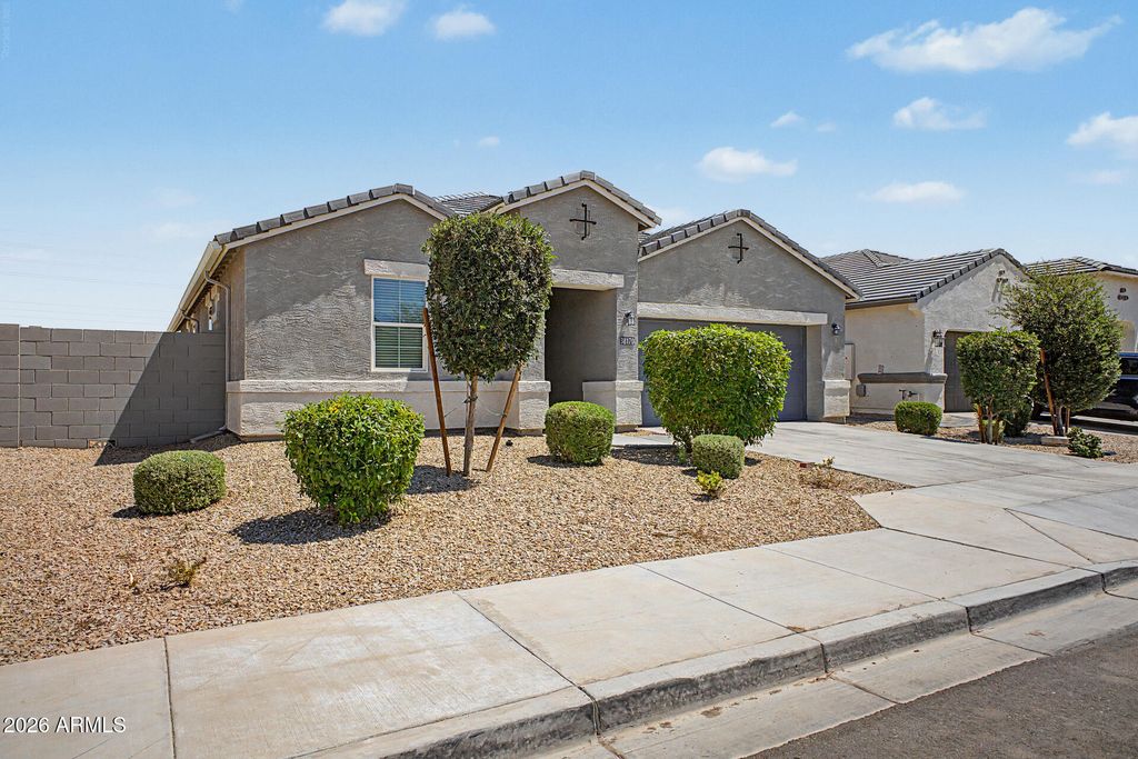 38170 W AMALFI Avenue, Maricopa, AZ 85138 — photo 2