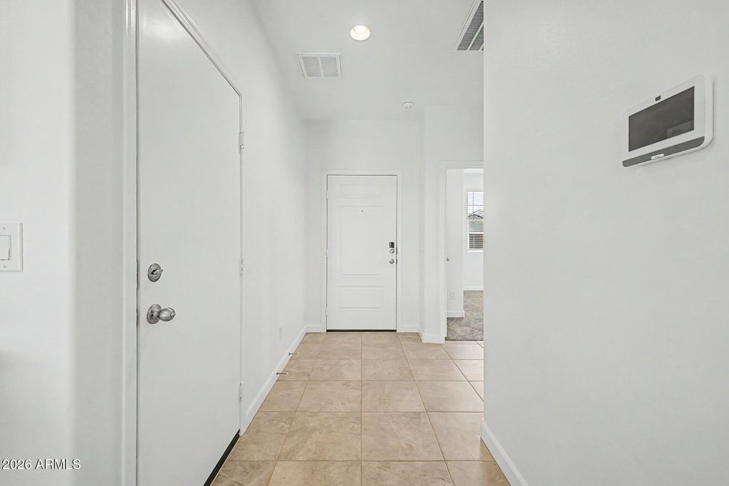 38170 W AMALFI Avenue, Maricopa, AZ 85138 — photo 5