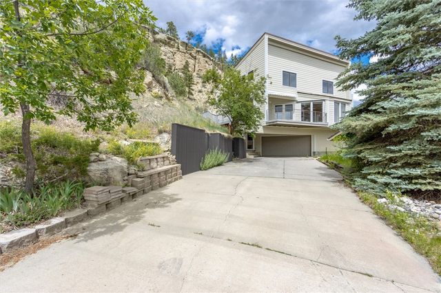 3339 38th Street W, Billings, MT 59102