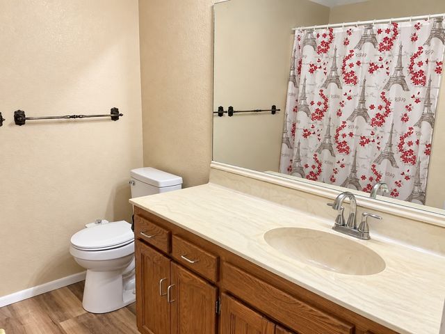 141 S Meadowbrook Drive, Pottsboro, TX 75076