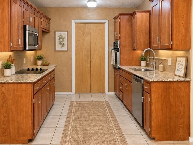 141 S Meadowbrook Drive, Pottsboro, TX 75076