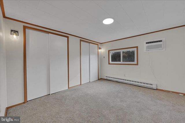 423 LYTLE ST, Minersville, PA 17954