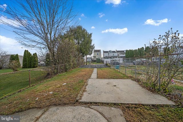 423 LYTLE ST, Minersville, PA 17954