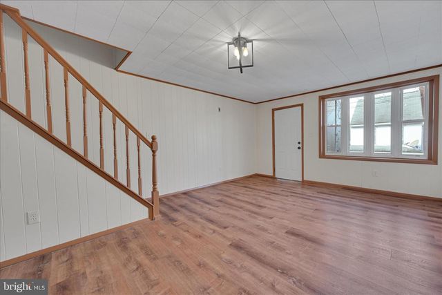 423 LYTLE ST, Minersville, PA 17954