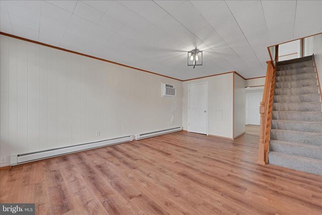 423 LYTLE ST, Minersville, PA 17954