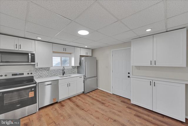 423 LYTLE ST, Minersville, PA 17954