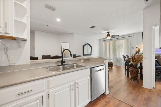1475 LAKE SHADOW CIRCLE 6205, Maitland, FL 32751