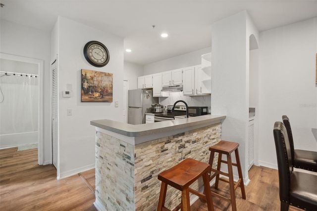 1475 LAKE SHADOW CIRCLE 6205, Maitland, FL 32751