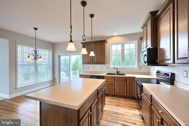 2040 BRENAN WAY, Red Lion, PA 17356