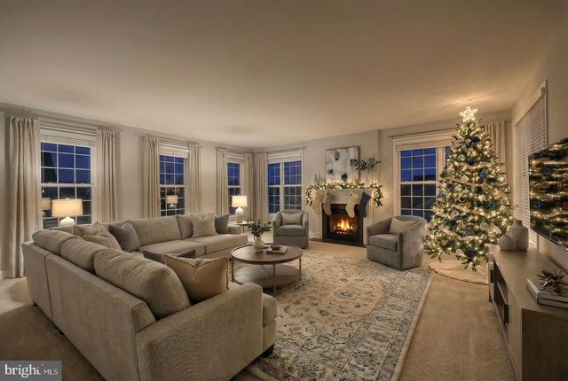 2040 BRENAN WAY, Red Lion, PA 17356