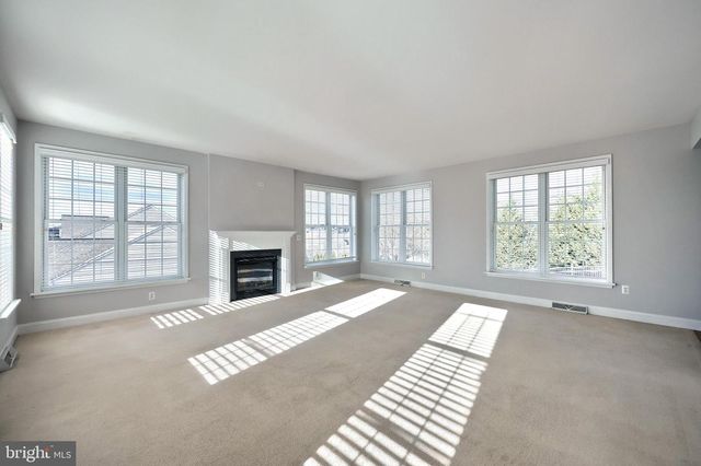 2040 BRENAN WAY, Red Lion, PA 17356