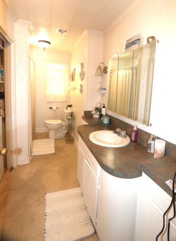 134 Rosethorne Ln, Grand Isle, LA 70358