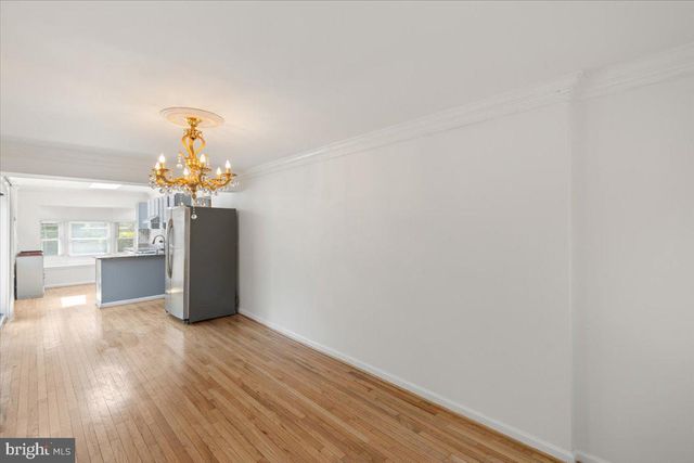 202 S CHERRY ST, Falls Church, VA 22042