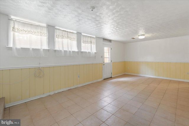 202 S CHERRY ST, Falls Church, VA 22042