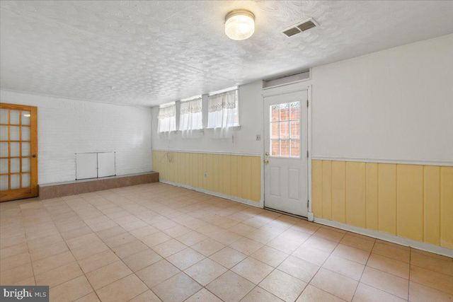 202 S CHERRY ST, Falls Church, VA 22042