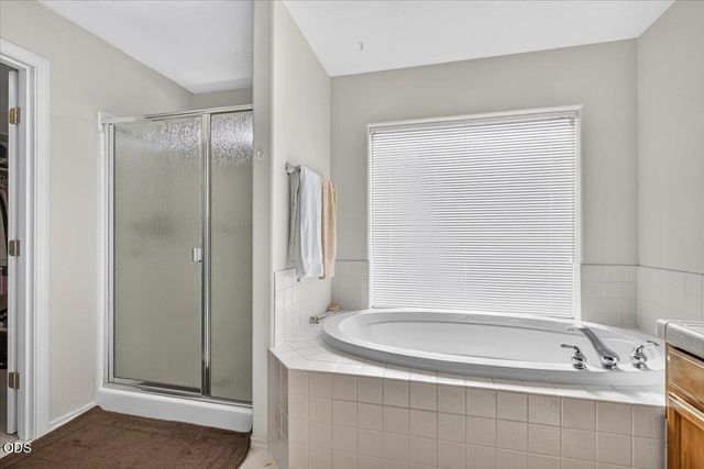 3460 Blue Blossom Drive, Medford, OR 97504