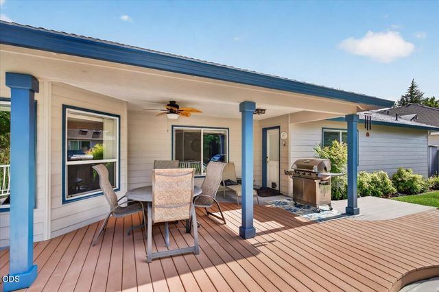 3460 Blue Blossom Drive, Medford, OR 97504
