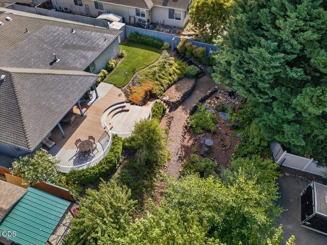 3460 Blue Blossom Drive, Medford, OR 97504