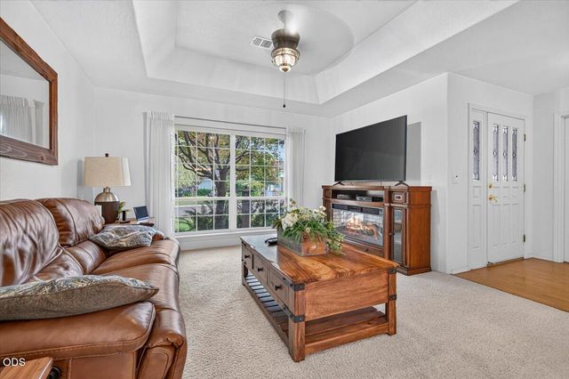 3460 Blue Blossom Drive, Medford, OR 97504