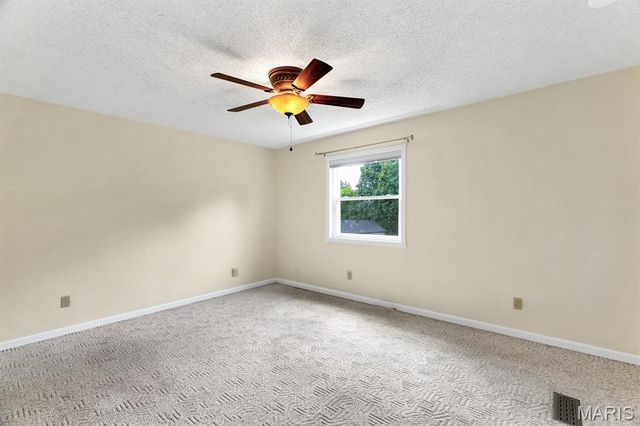 4 Woodland Oaks Drive, Union, MO 63084