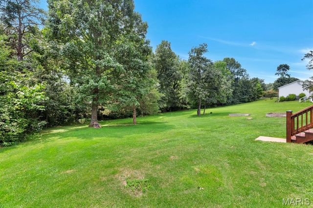 4 Woodland Oaks Drive, Union, MO 63084