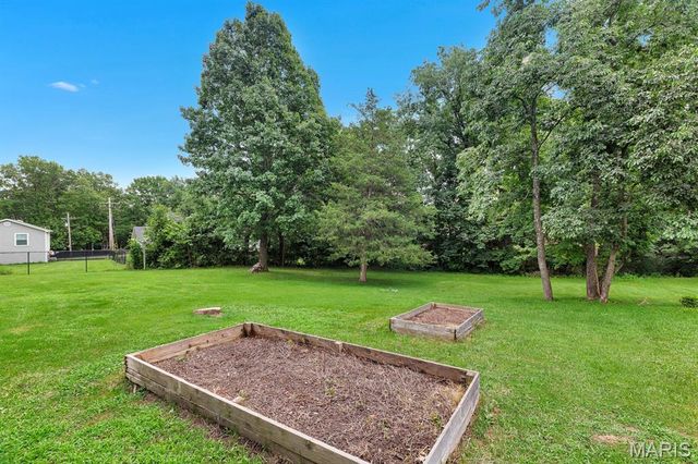 4 Woodland Oaks Drive, Union, MO 63084