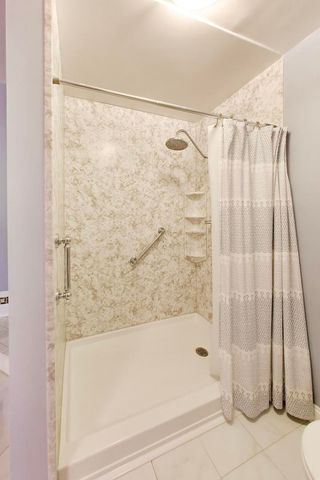 3278 N Carriageway Drive 0, Arlington Heights, IL 60004