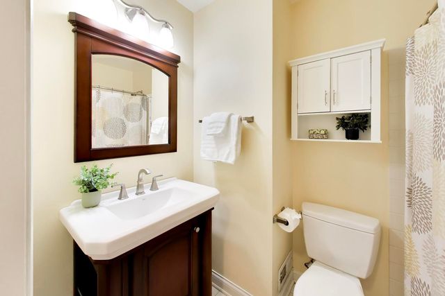 3278 N Carriageway Drive 0, Arlington Heights, IL 60004
