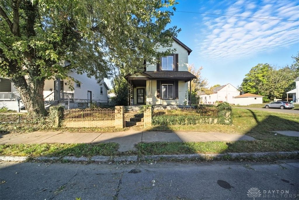 105 S Irwin Street, Dayton, OH 45403