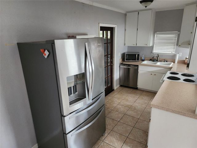 11107 RIVERVIEW DRIVE, Riverview, FL 33578