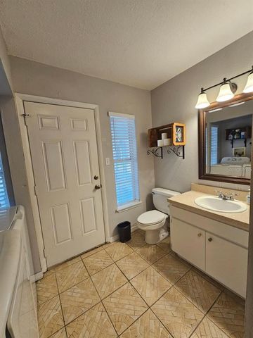 11107 RIVERVIEW DRIVE, Riverview, FL 33578