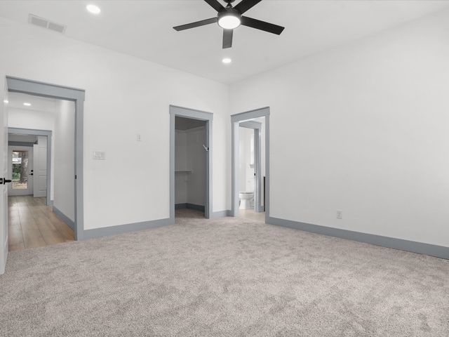 4004 Pueblo Court, Granbury, TX 76048