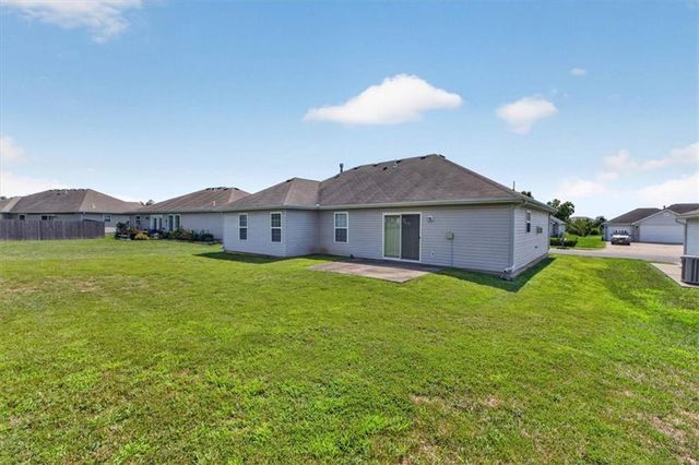 1104 Carlisle Drive, Raymore, MO 64083
