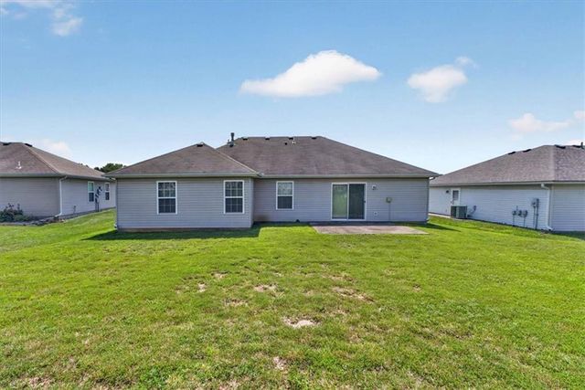 1104 Carlisle Drive, Raymore, MO 64083
