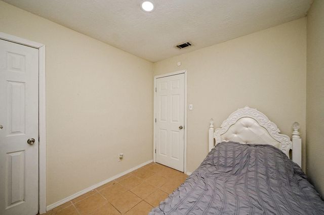 12331 Haroldson Forest Drive, Houston, TX 77044