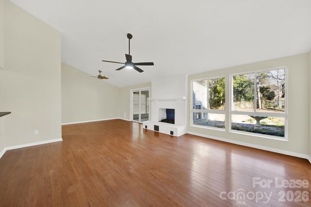 7130 Rollingridge Drive, Charlotte, NC 28211